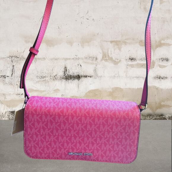 Michael Kors Electric Pink Jet Set Crossbody
